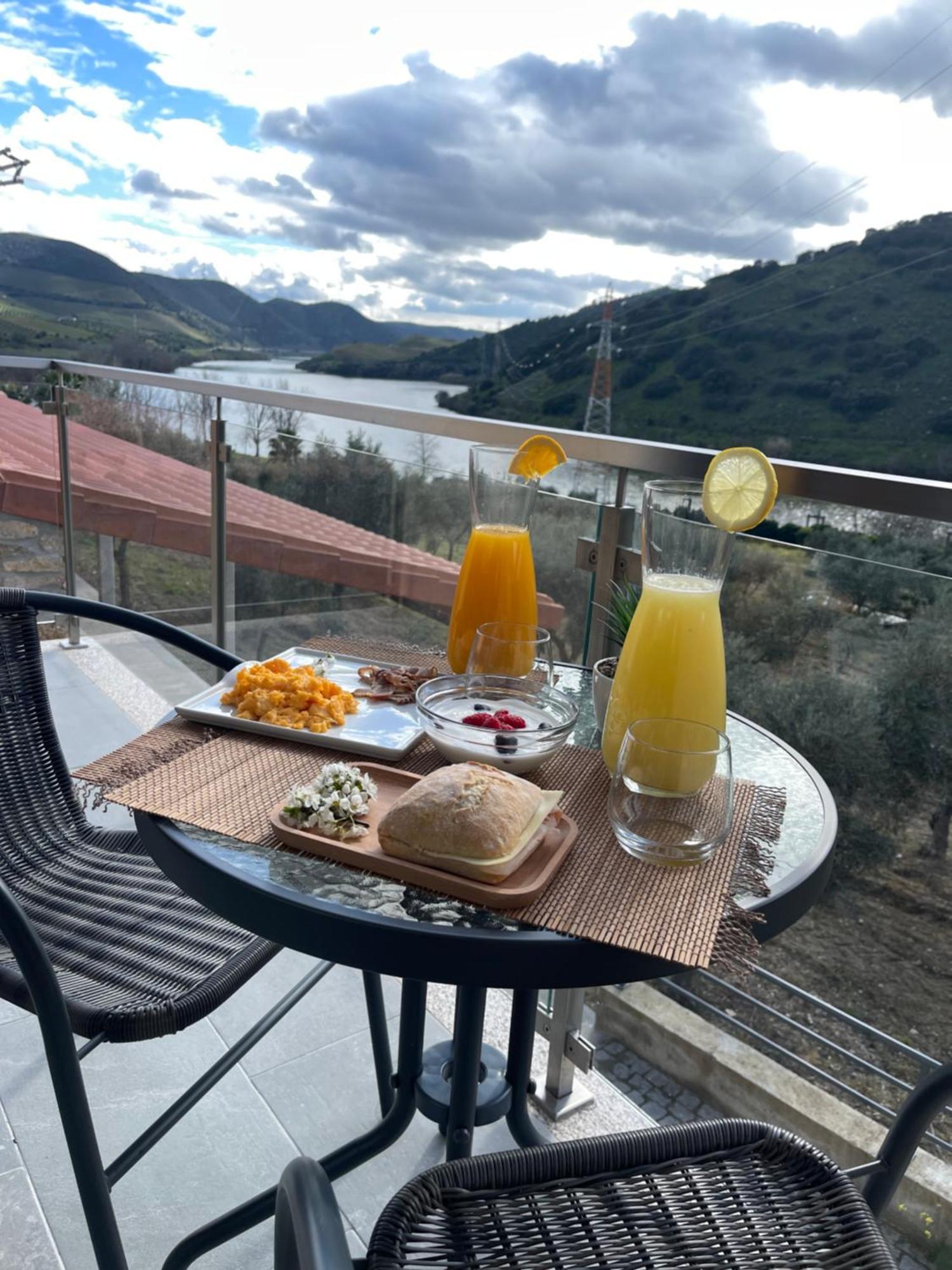 托里－迪蒙科尔武Douro Visit House别墅 外观 照片